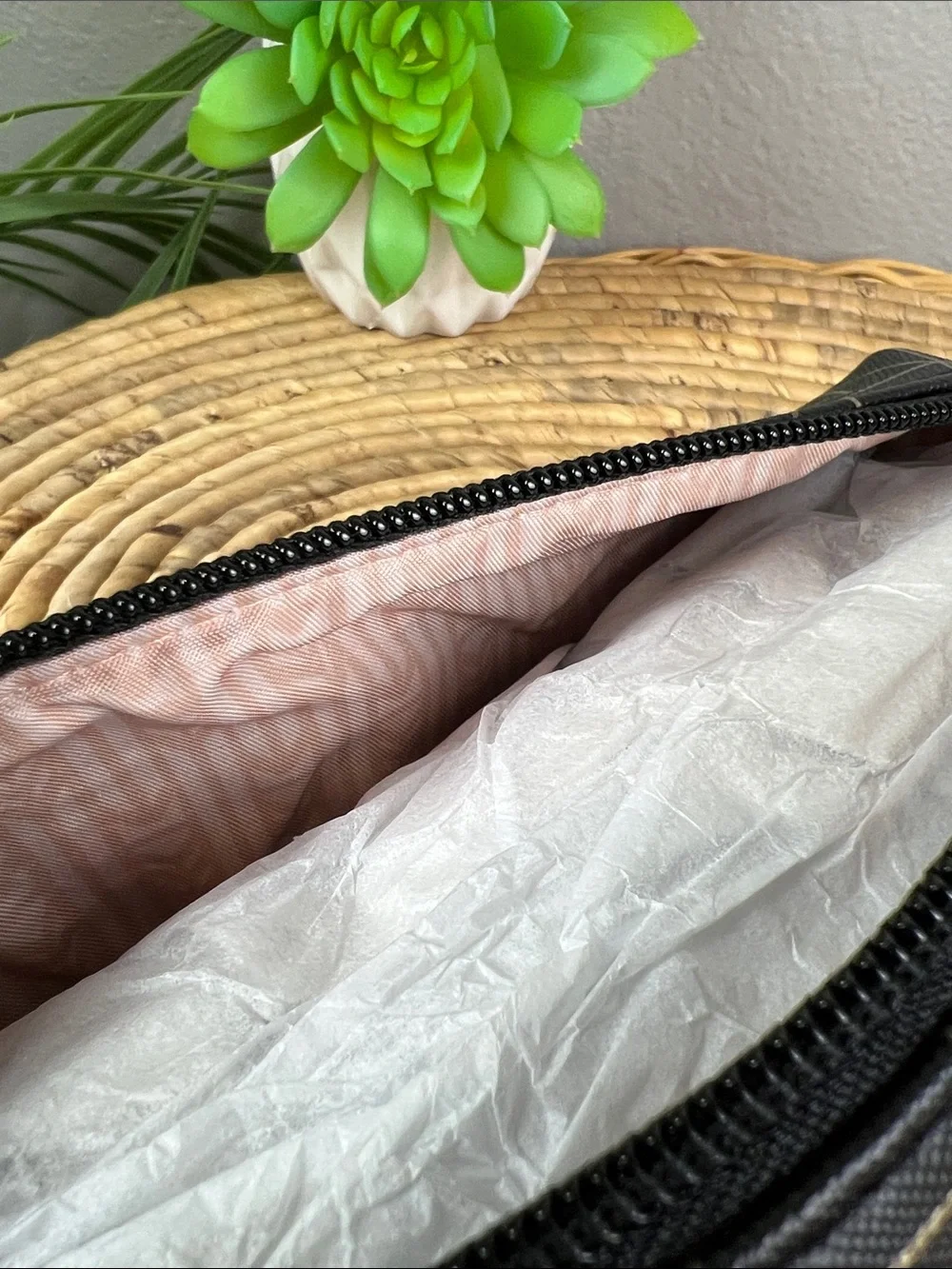 NEW Stella & Dot Black Cosmetic Pouch with Gold Geometric Design Slim Pouf